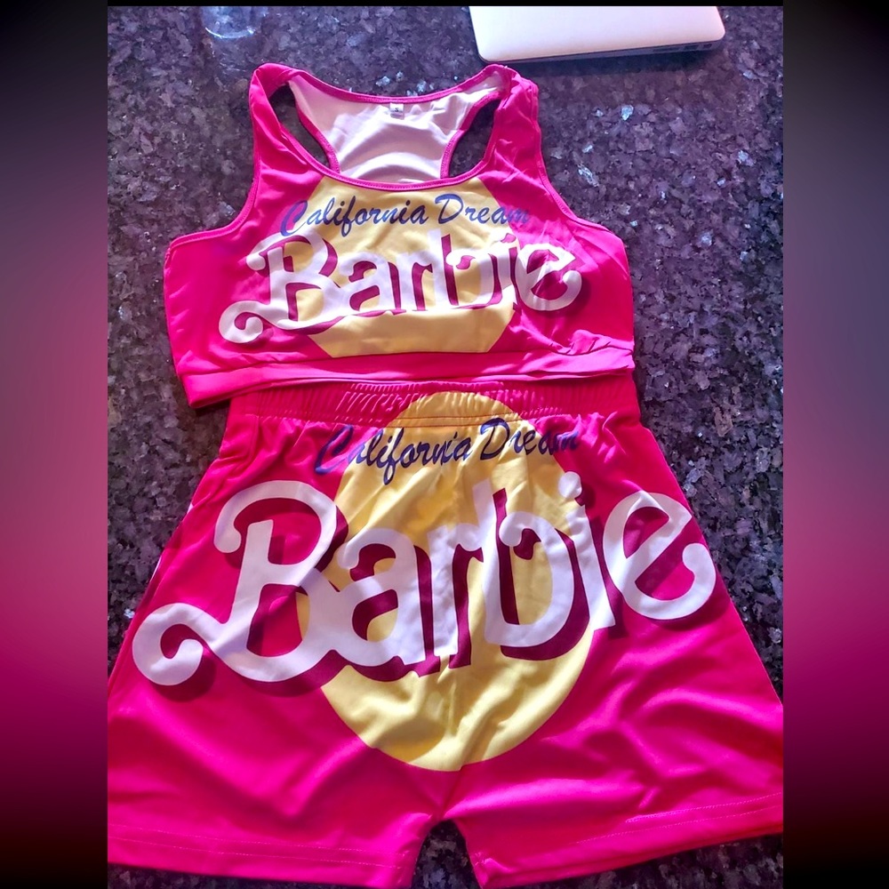 Barbie Teresa California Dream Set size Small